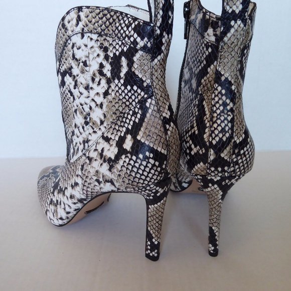 GIANNI BINNI PYTHON PRINT LEATHER BOOTIES,6.5M,NEW - Picture 4 of 8